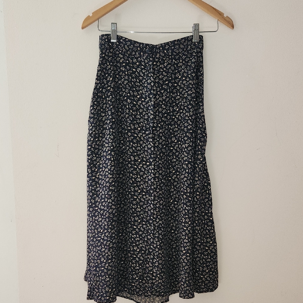 Beechers Brook Navy Ditsy Floral Button Up Midi Skirt Waist 24"